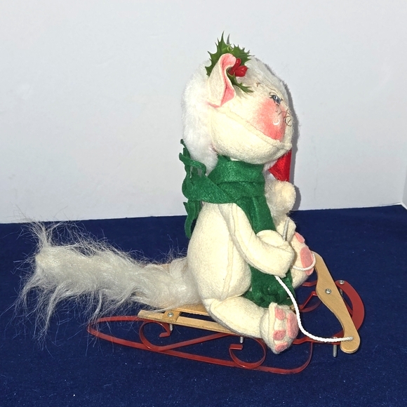 Annalee Vintage 10" Christmas Kitten On Sled - Picture 4 of 8
